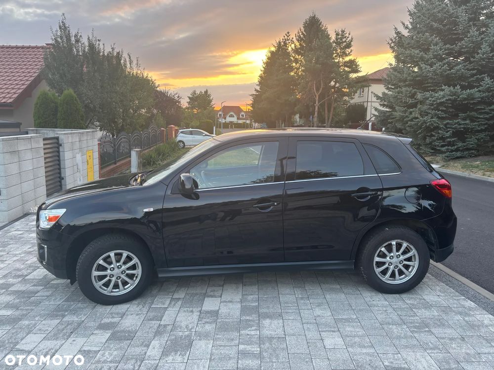 Mitsubishi ASX 1.8 DID Invite 4WD - 12