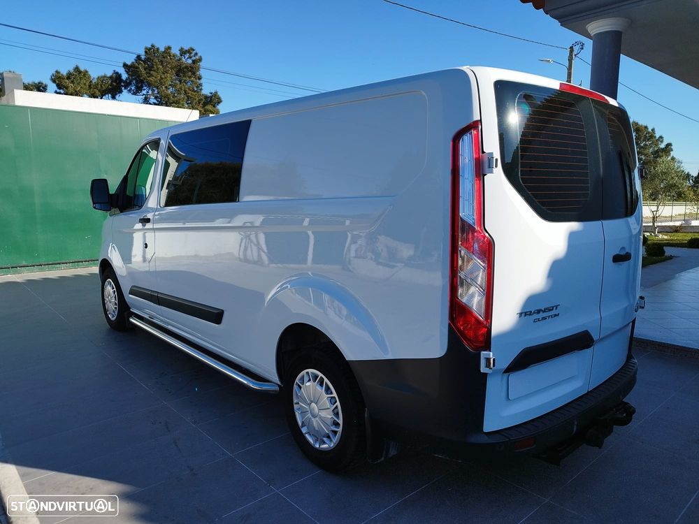 Ford Transit Custom  2.2 Tdci 125 Cv L2H1 Cabine  Dupla 6 Lugares - 4