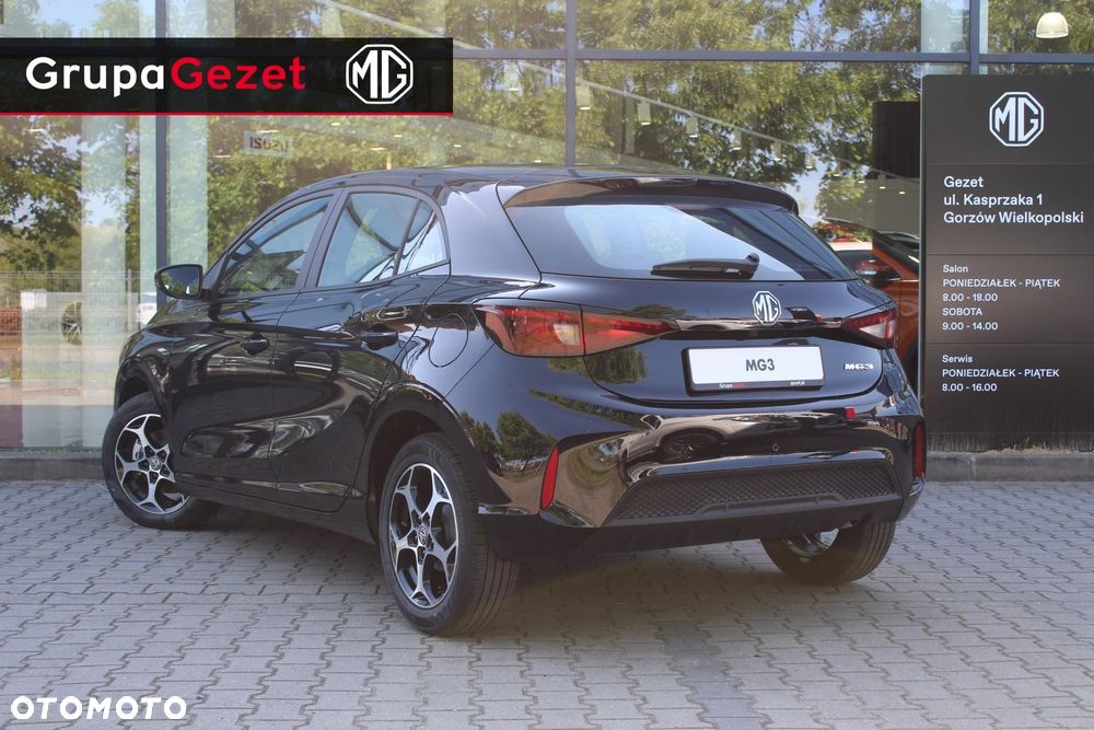 MG MG3 - 4