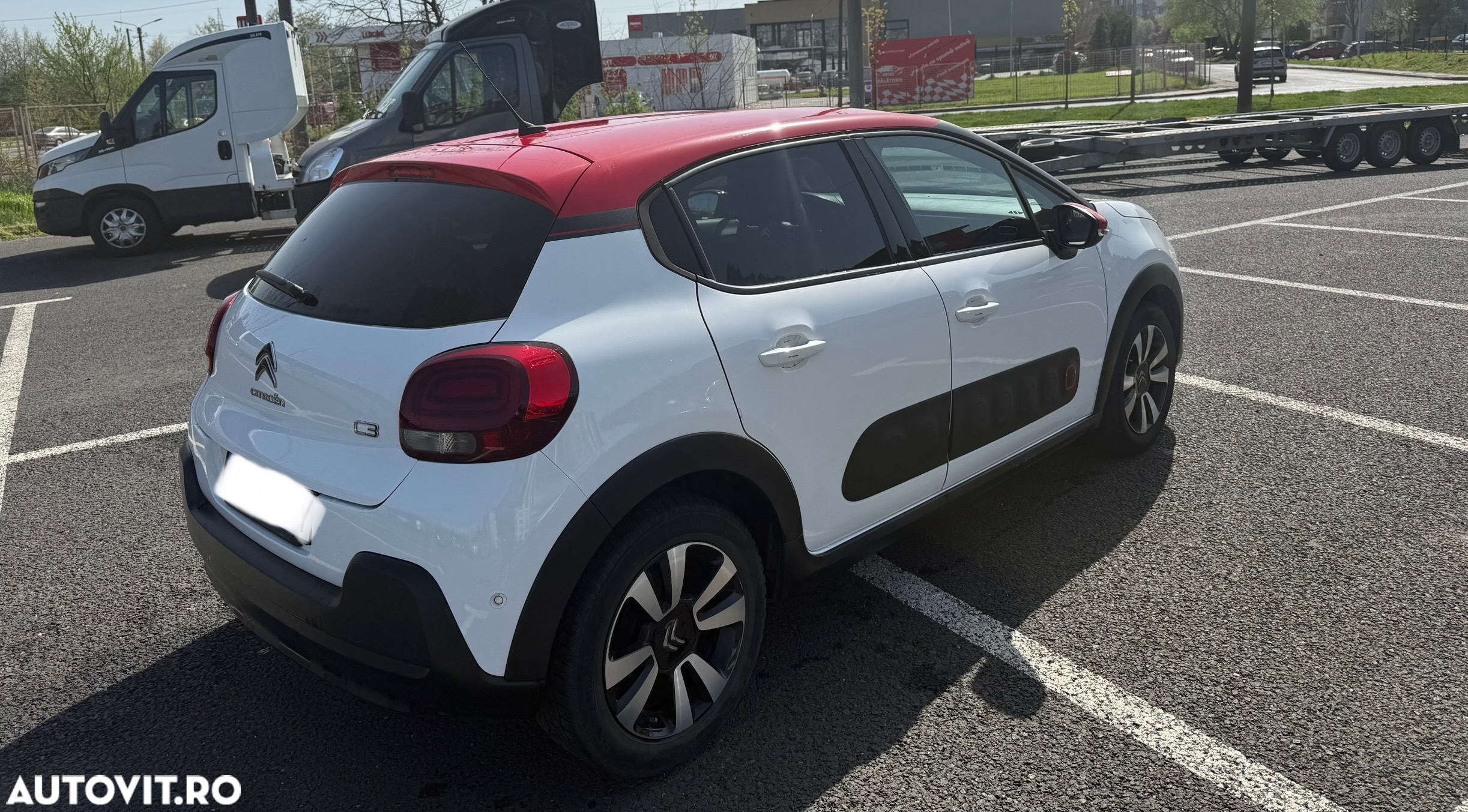 Citroën C3 1.2 PureTech BVM Shine - 3