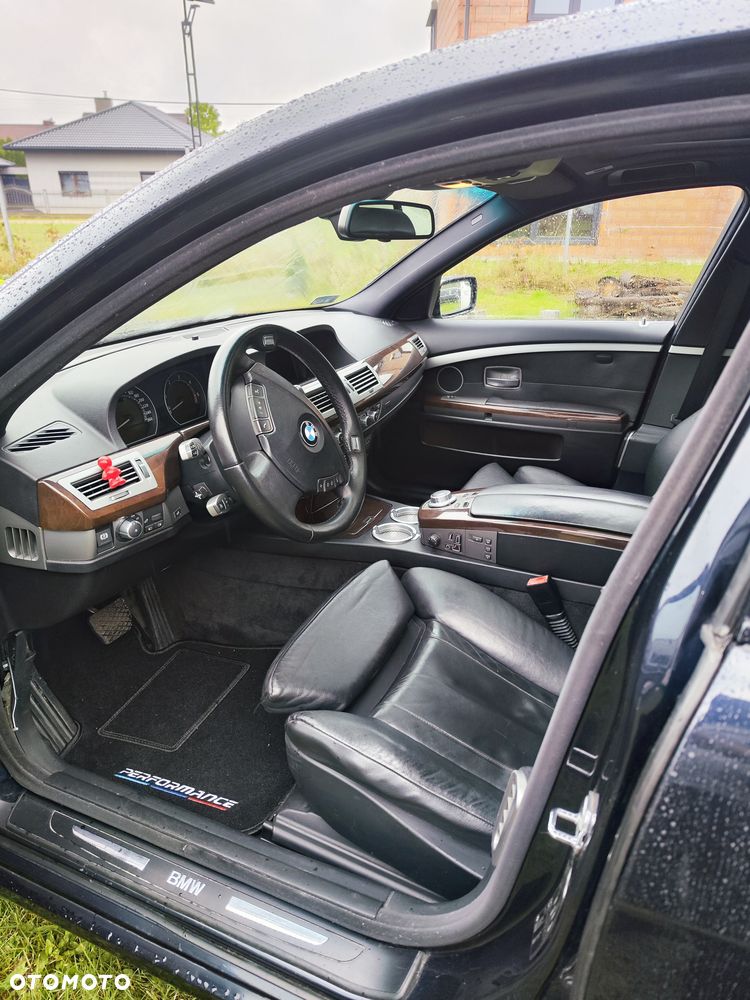 BMW Seria 7 - 7