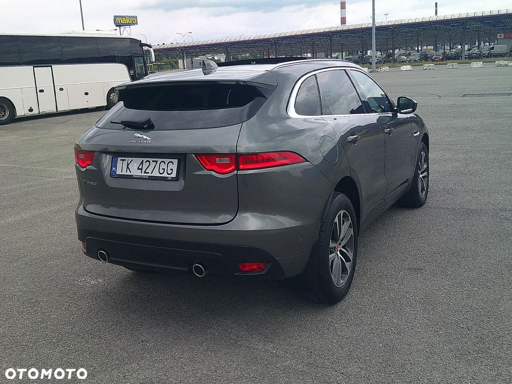 Jaguar F-Pace 3.0 TDV6 AWD R-Sport - 9