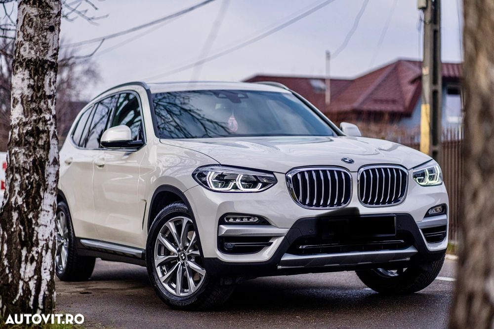 BMW X3 xDrive30i AT Luxury Line - 1