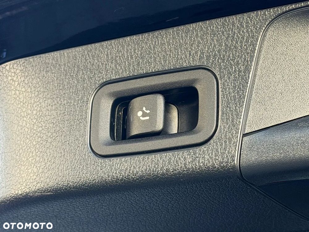 Mercedes-Benz GLB 220 d 8G-DCT Style - 12