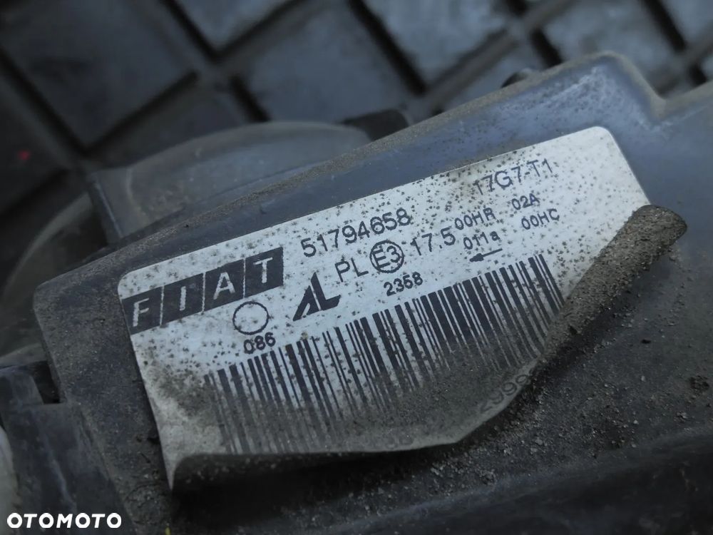 FIAT CROMA 2 II PRAWA LAMPA PRZÓD 51794658 - 3