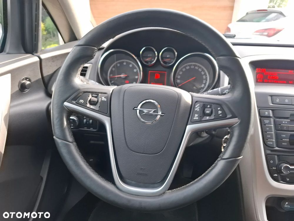 Opel Astra 1.4 Turbo Innovation - 22