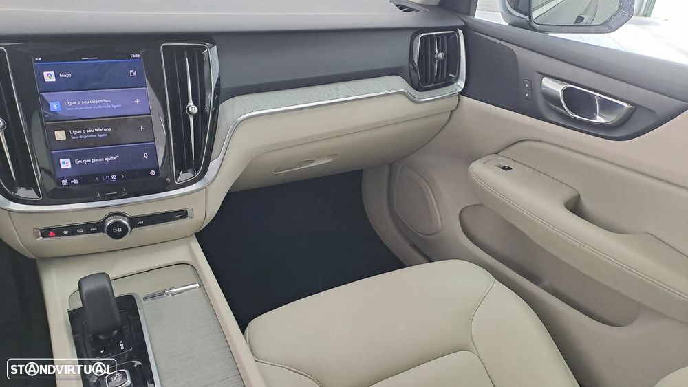 Volvo V60 2.0 B4 Momentum Plus Geartronic - 16