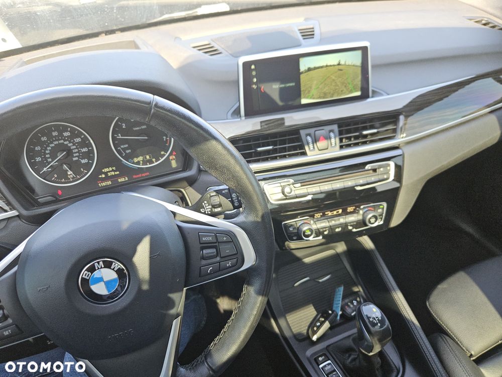 BMW X1 xDrive25i xLine - 12