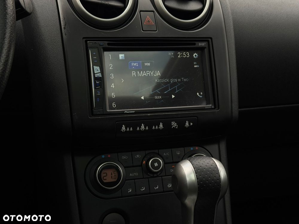 Nissan Qashqai 2.0 I-Way CVT - 29
