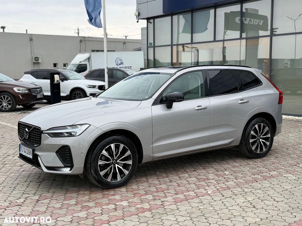 Volvo XC 60 B5 AT AWD MHEV Ultra Dark - 10