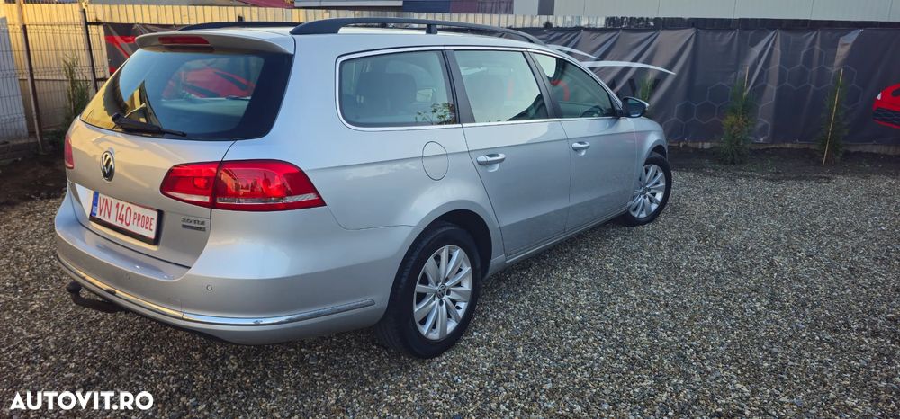 Volkswagen Passat - 2