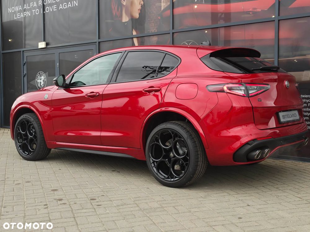 Alfa Romeo Stelvio 2.9 Bi Turbo V6 Quadrifoglio Q4 - 3