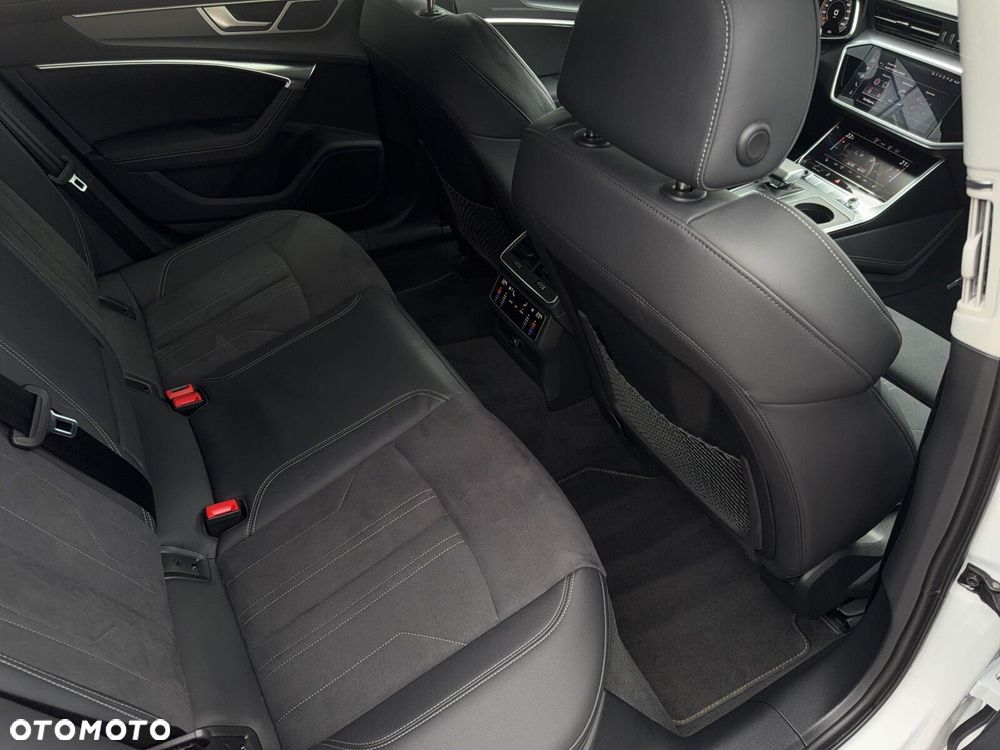 Audi A6 Avant 40 TDI mHEV Quattro Advanced S tronic - 14