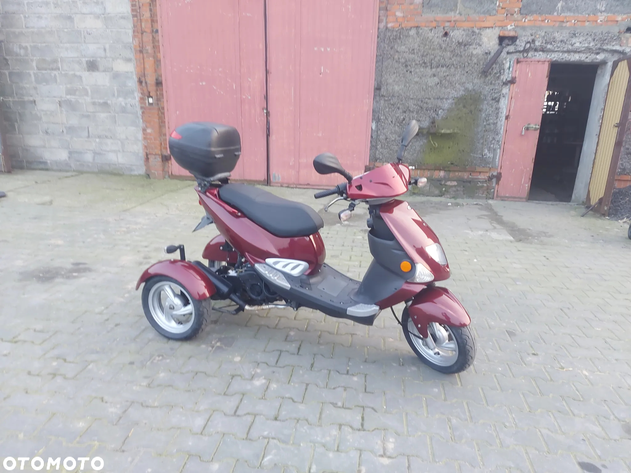 Piaggio Inny - 3