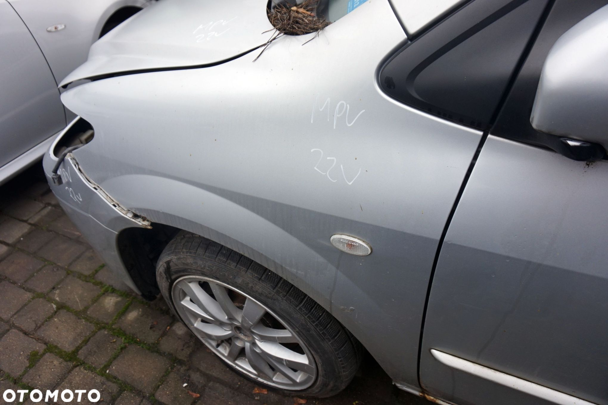 MASKA ZDERZAK BŁOTNIKI LAMPY MPV II LW LIFT 22V  MAZDA 2004-2006 SREBRNY PRZÓD KOMPLETNY - 16