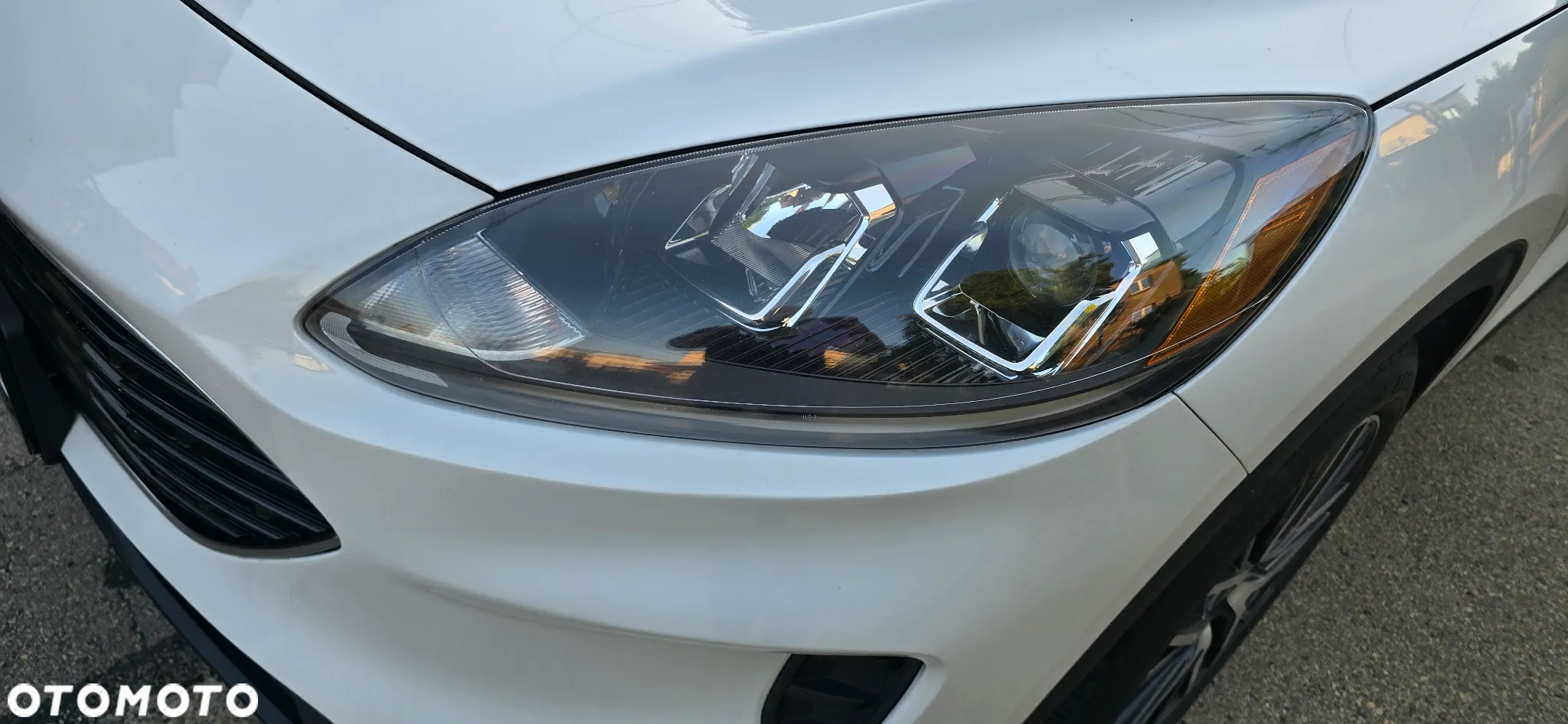 Ford Kuga 2.5 FHEV AWD Titanium - 14