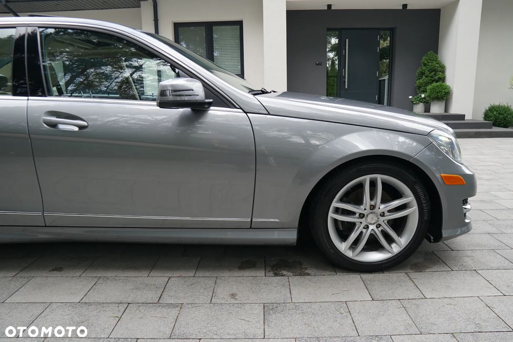 Mercedes-Benz Klasa C - 25