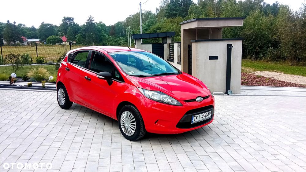 Ford Fiesta 1.4 TDCi Ambiente - 8