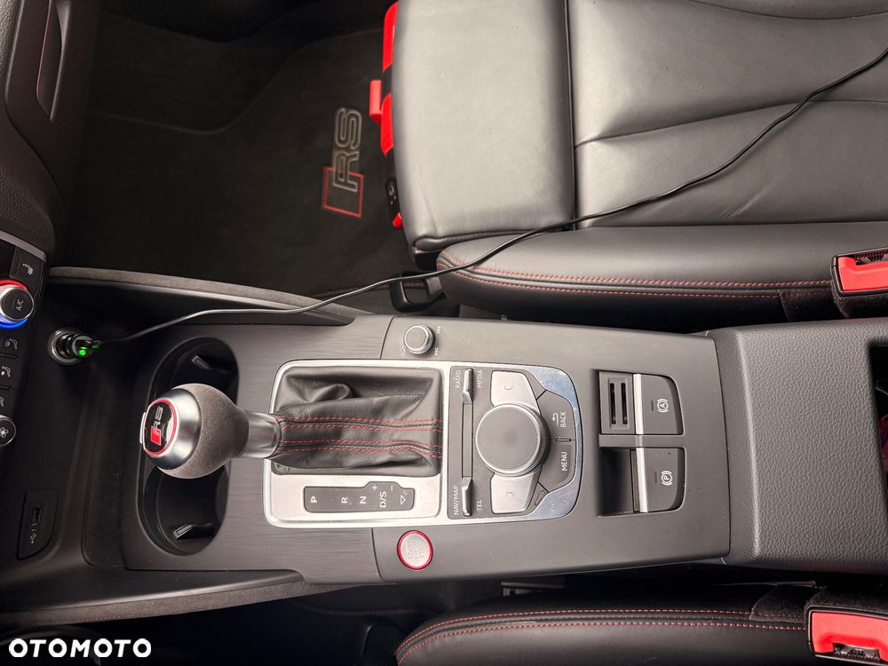 Audi RS3 Sportback - 28