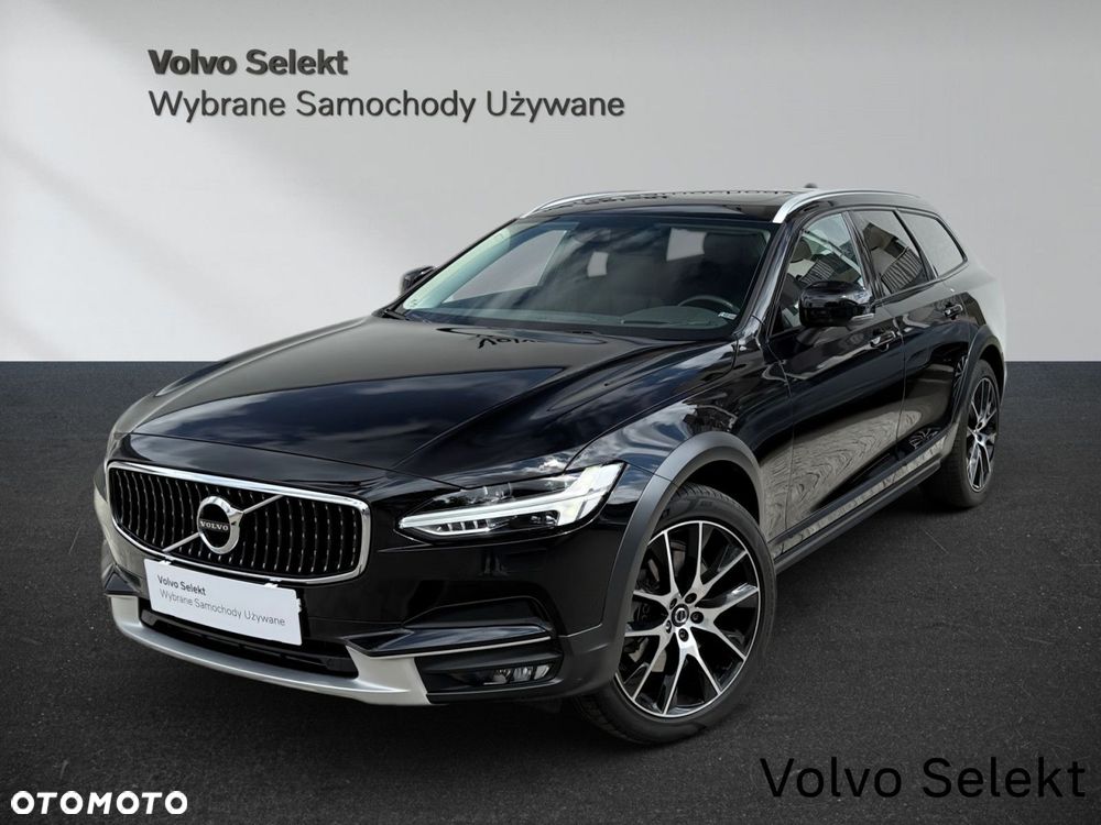Volvo V90 Cross Country - 2