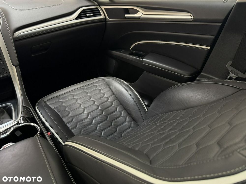 Ford Mondeo Vignale 2.0 TDCi Bi-Turbo PowerShift - 26