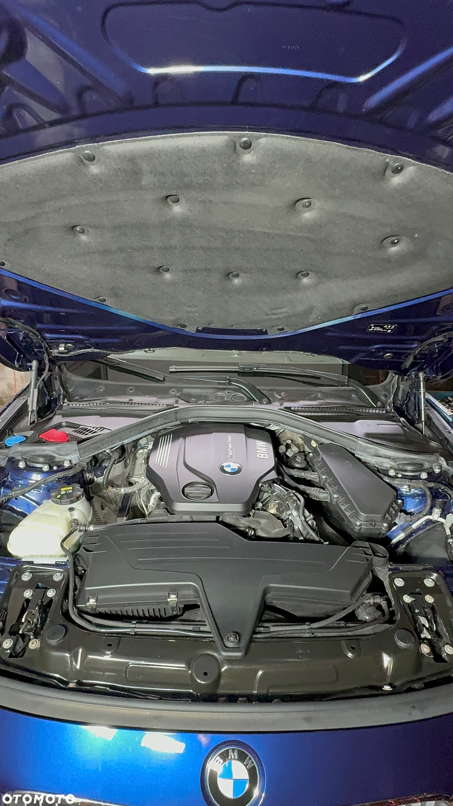 BMW Seria 3 318d Luxury Line - 9