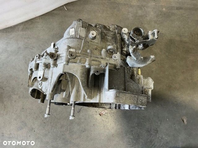 VW T6 T6.1 skrzynia biegów 4-MOTION 4X4 TFC AM6A5009-2 42 tys km 6 biegów - 5