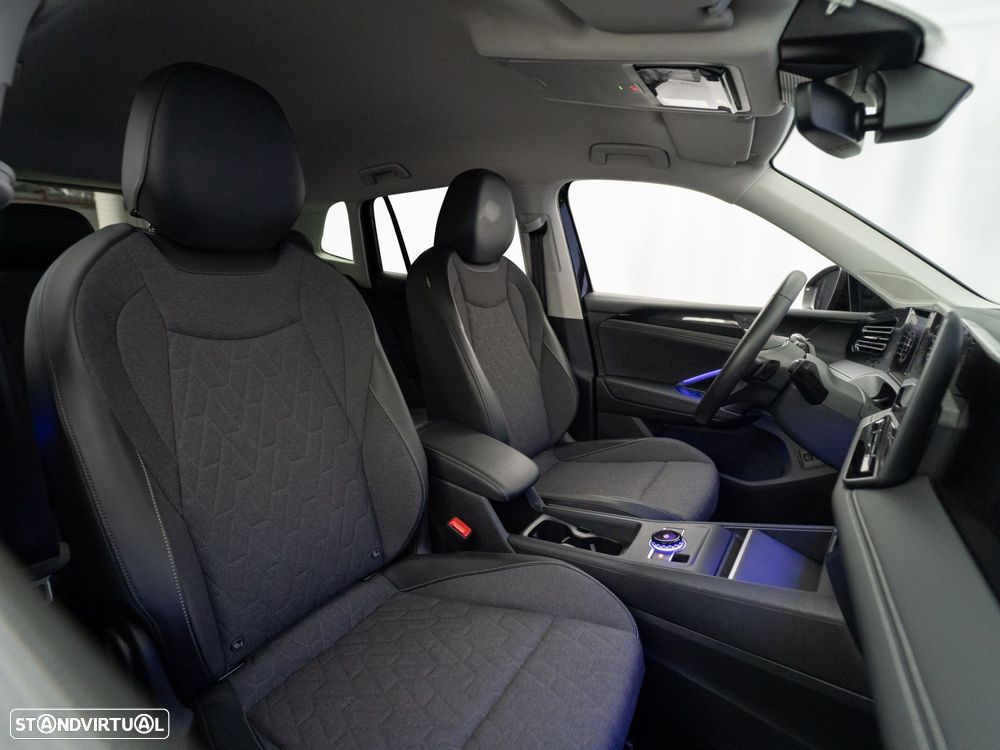 VW Tiguan 2.0 TDI Urban DSG - 50
