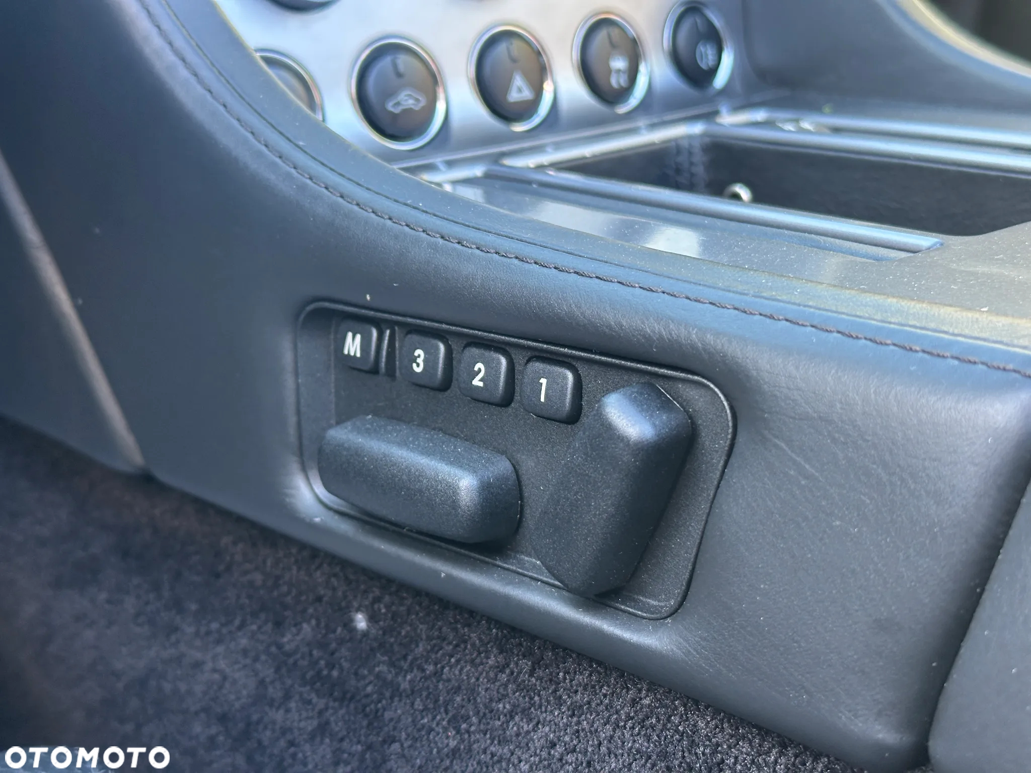 Aston Martin DB9 Volante Touchtronic - 24