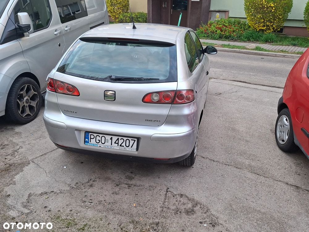 Seat Ibiza 1.4 16V Reference - 5