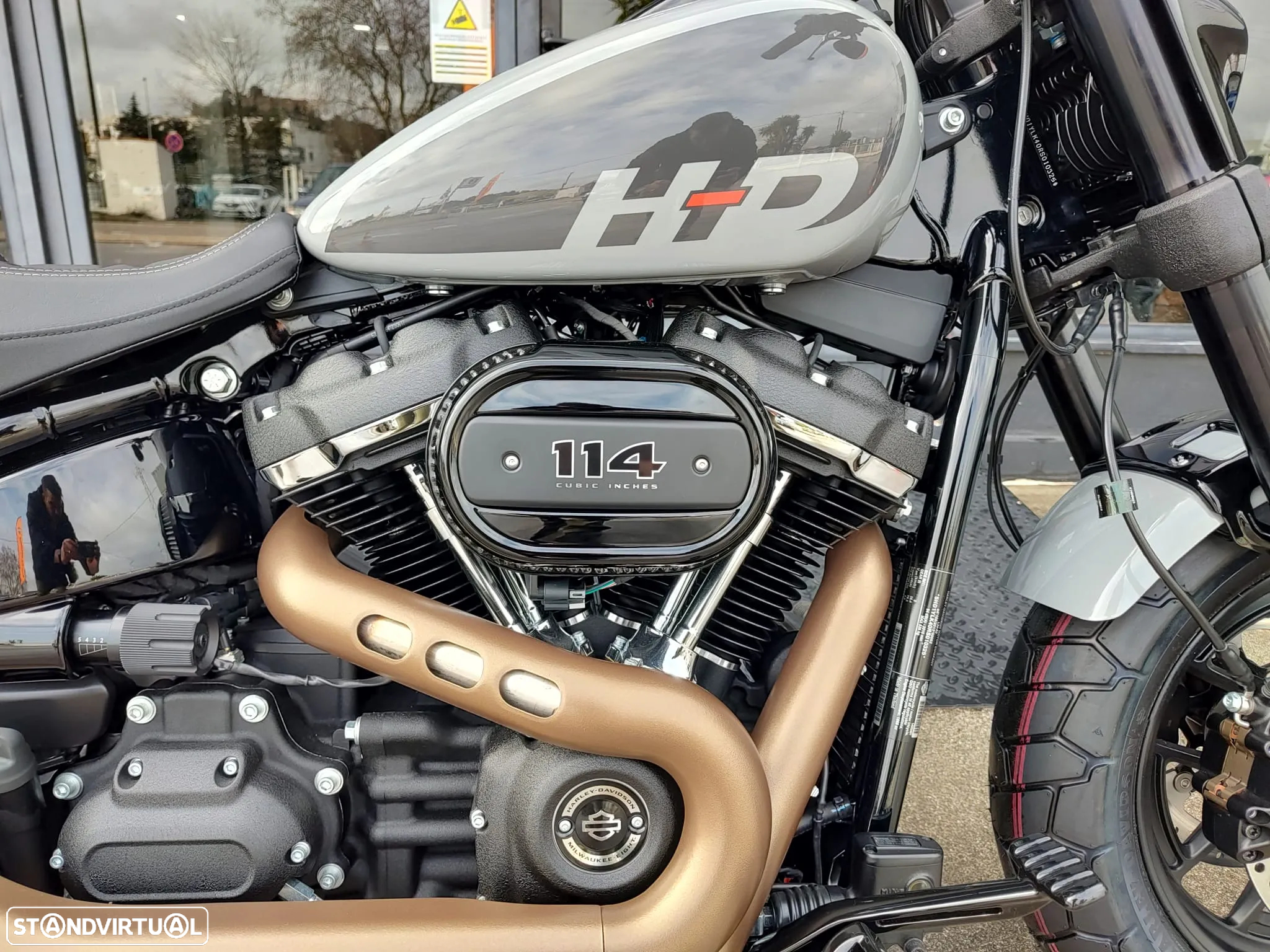 Harley-Davidson Softail Fat Bob - 5