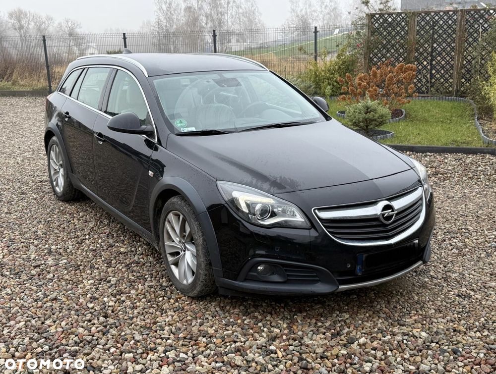 Opel Insignia - 1