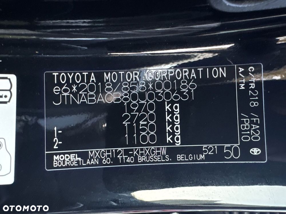 Toyota Corolla Cross - 32