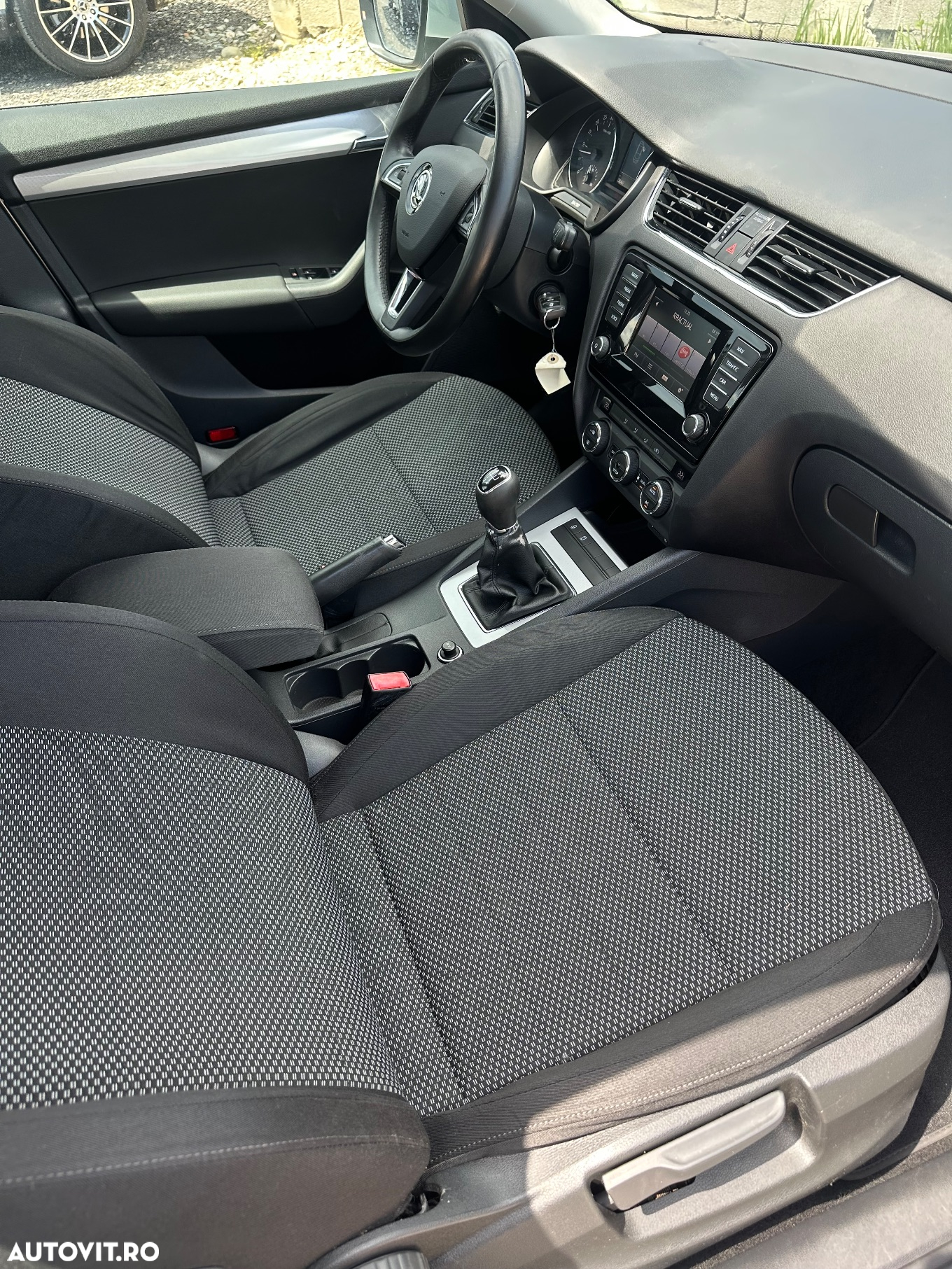 Skoda Octavia 1.6 TDI Business - 8