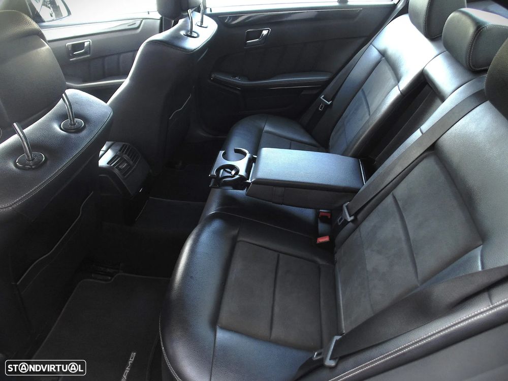 Mercedes-Benz E 250 CDI 7G-TRONIC Avantgarde - 54