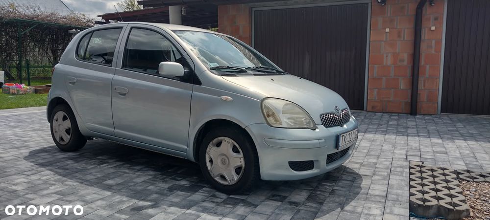 Toyota Yaris - 2