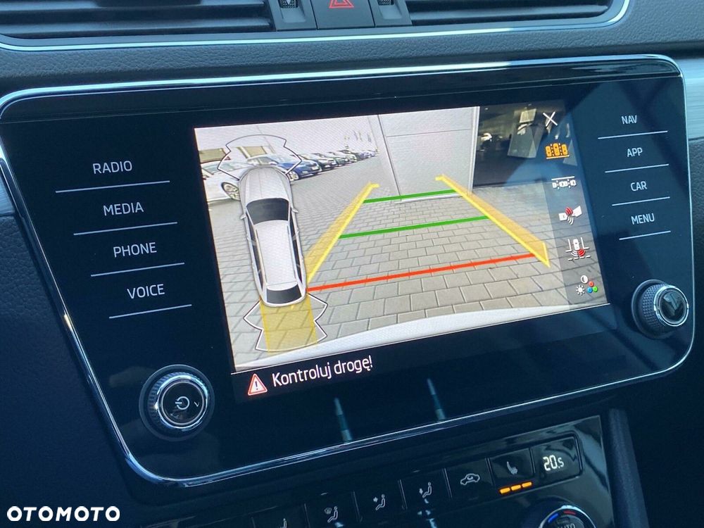 Skoda Superb 1.5 TSI Ambition DSG - 37