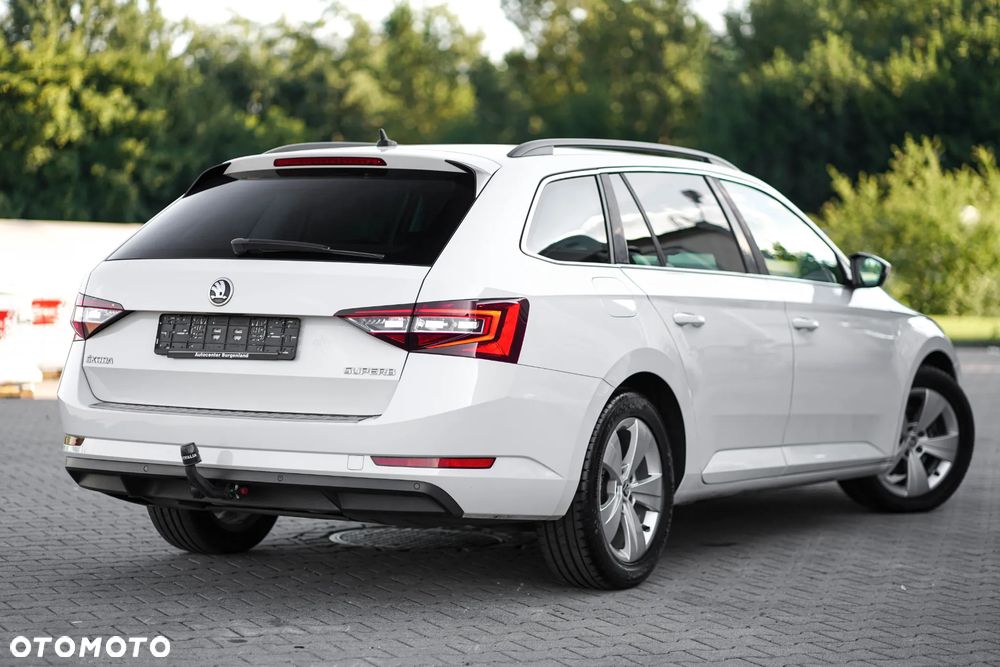 Skoda Superb 2.0 TDI Ambition DSG - 10