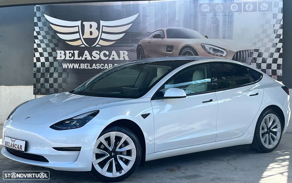 Tesla Model 3 Standard Range Plus RWD - 3