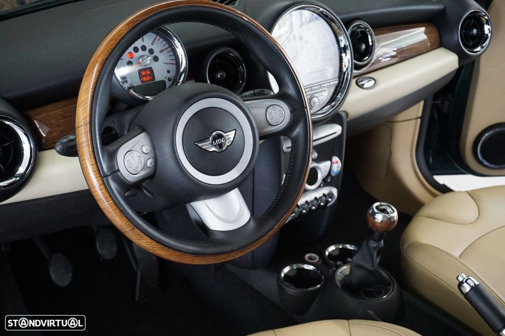 MINI 3 Portas Cooper D - 9