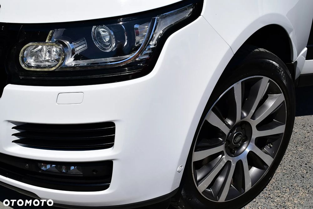 Land Rover Range Rover 4.4SD V8 AB Black - 23