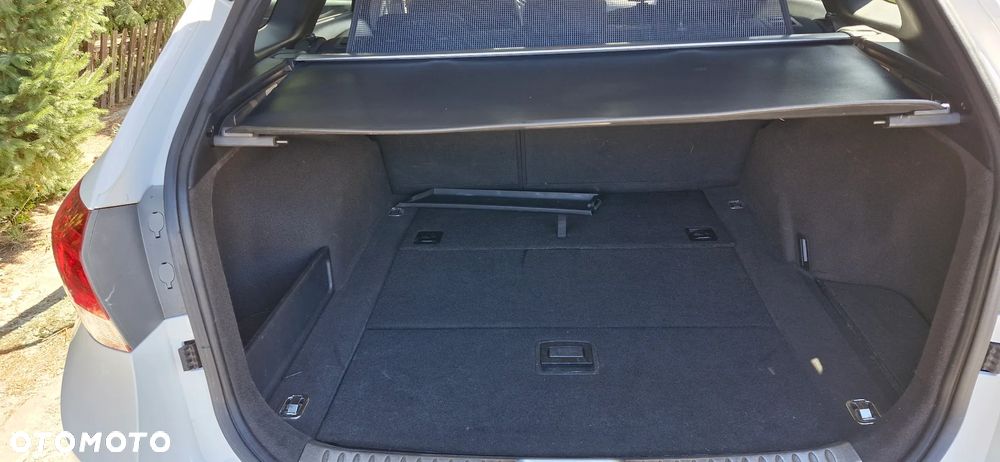 Hyundai i40 Kombi 1.7 CRDi DCT Premium - 13