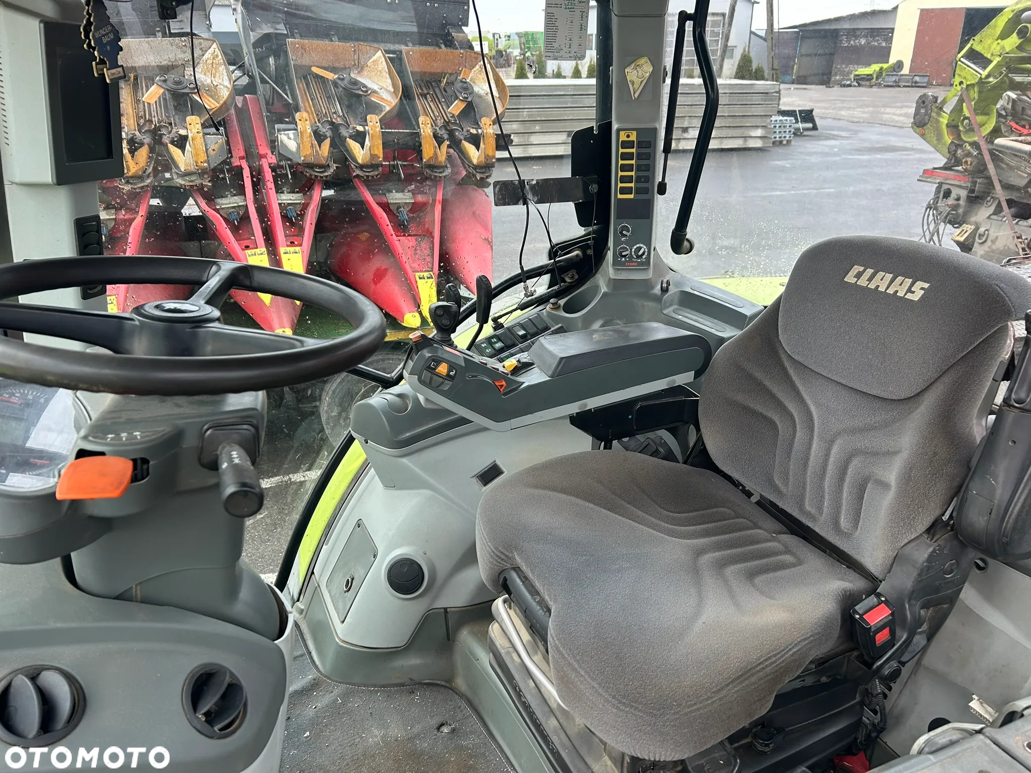 Claas Arion 640 - 5