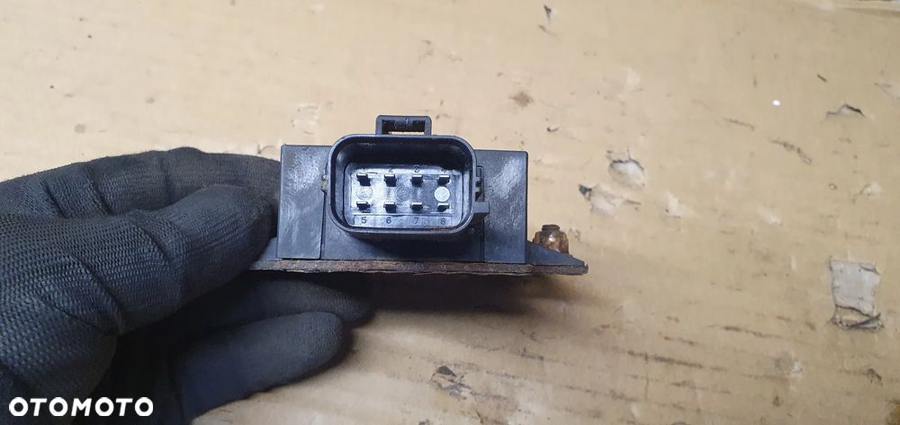 Sterownik moduł pompy paliwa Land Rover Discovery Sport L550 2.0D FK72-9D370-AF - 3