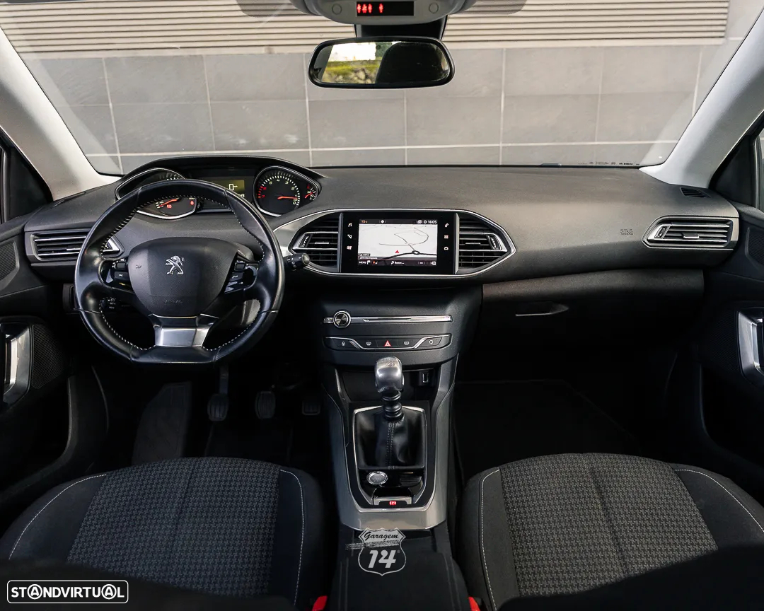 Peugeot 308 SW PureTech 110 Stop & Start Allure - 11