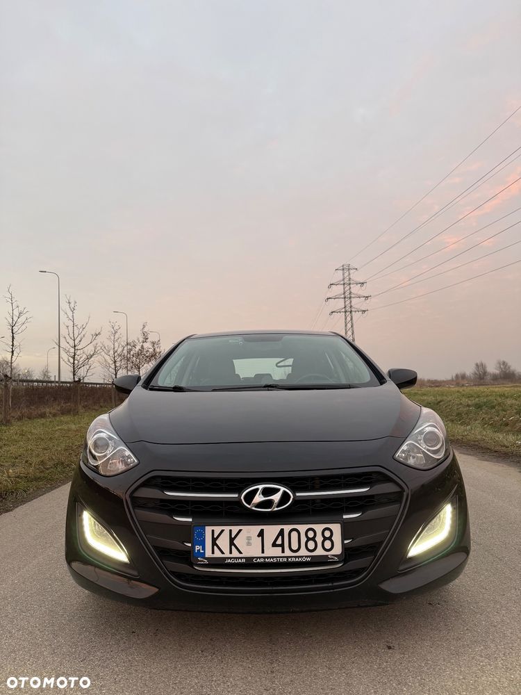 Hyundai i30 1.6 CRDi Comfort - 1