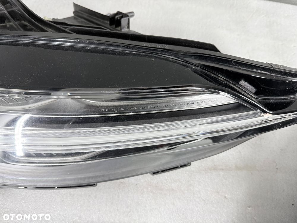Reflektor lampa prawa lewa  Volvo V60 S60 II FULL LED  32312179 32404679 - 4