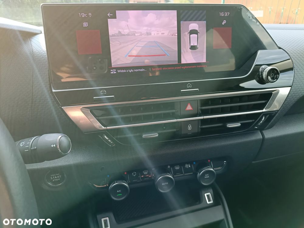 Citroën C4 BlueHDi 130 Stop&Start EAT8 SHINE - 20