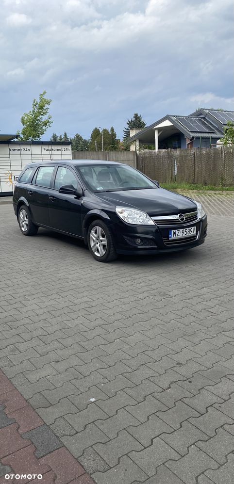 Opel Astra 1.9 CDTI Enjoy - 1