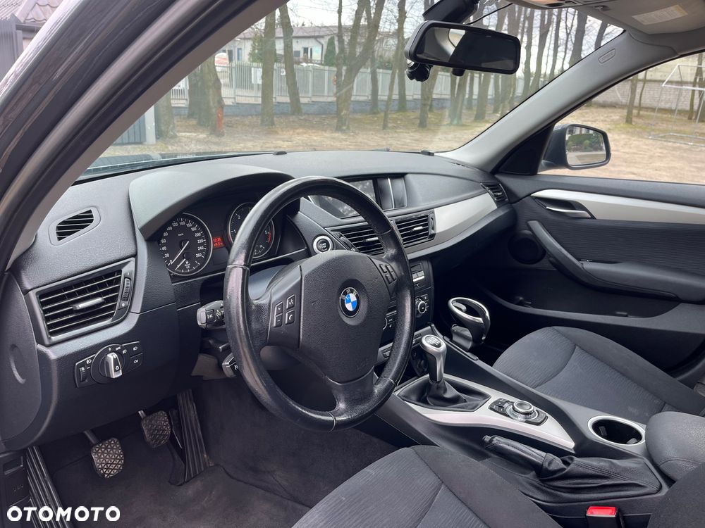 BMW X1 sDrive18d - 8